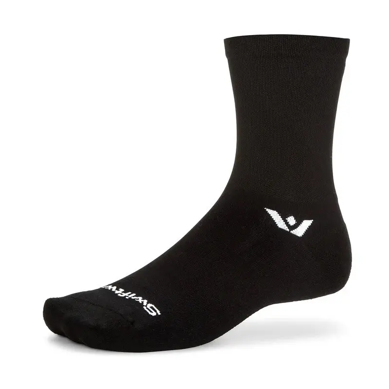 Strumpor Swiftwick Aspire Mid-Crew Circuit