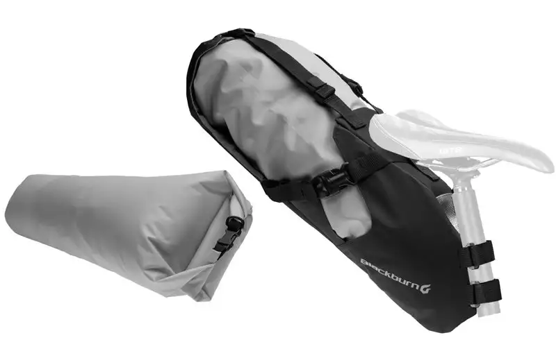Sadelväska Blackburn Outpost Seat Pack & Drybag 11L